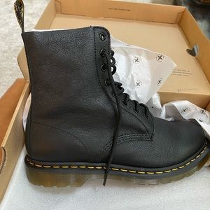 Dr.Martens 1460 Virginia Pascal Leather